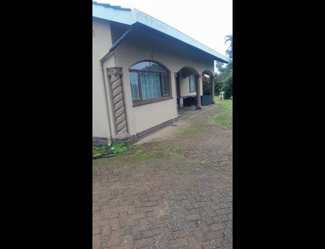 4 BEDROOM HOUSE FOR SALE IN SEA PARK